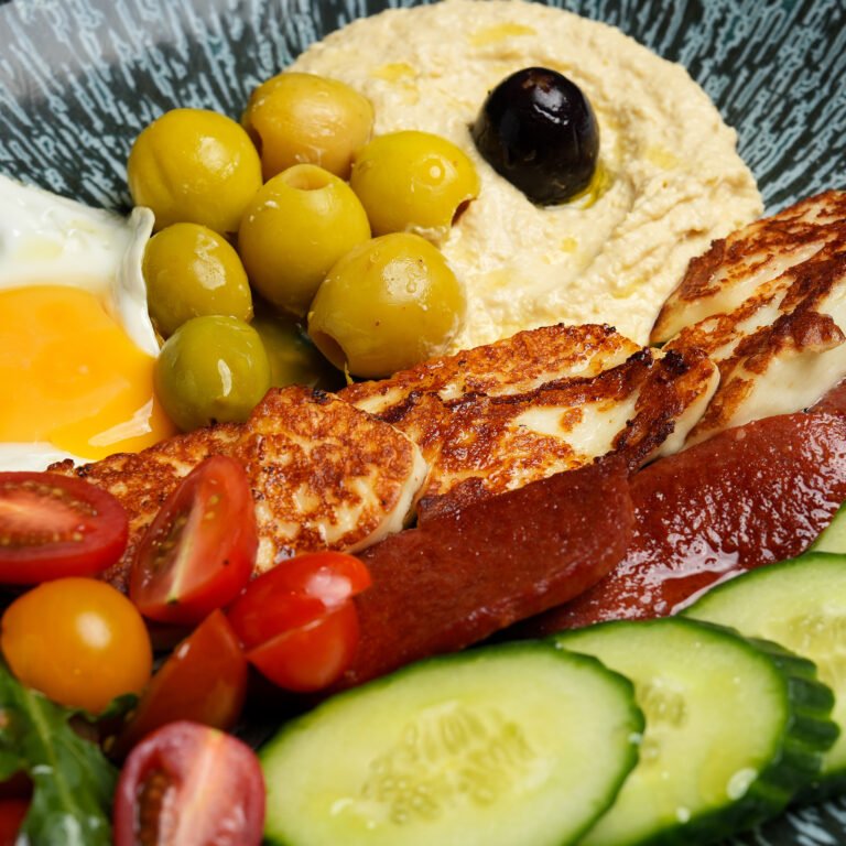 Mediterranean-breakfast